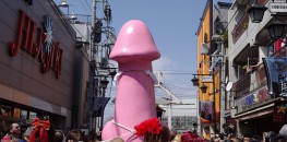 Kanamara Matsuri - Penis Festival in Japan
